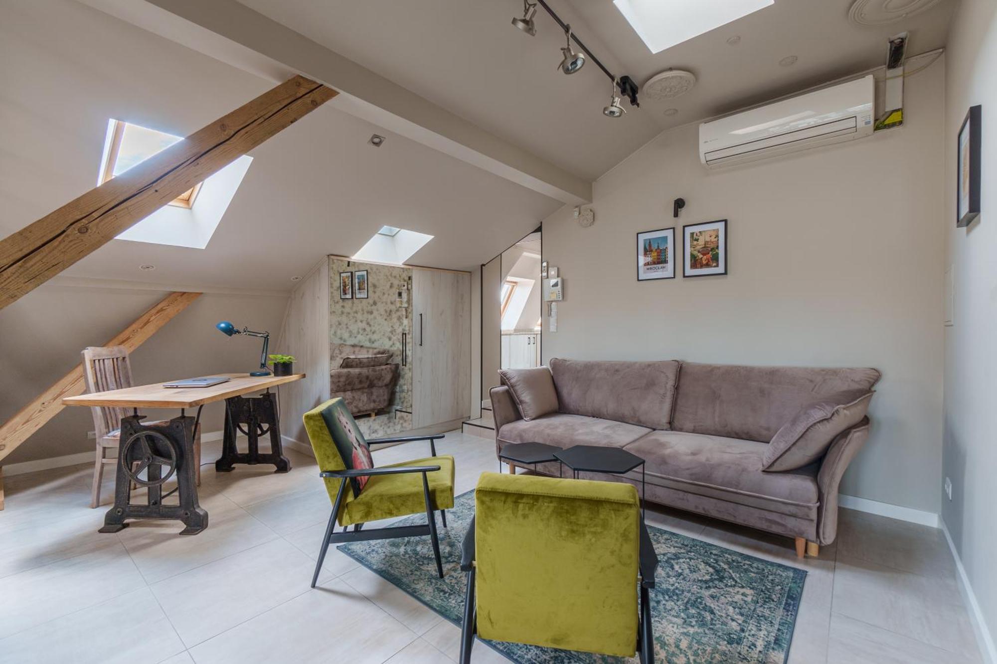 Golden Rooftop Apartment-oldtown Apartament *
