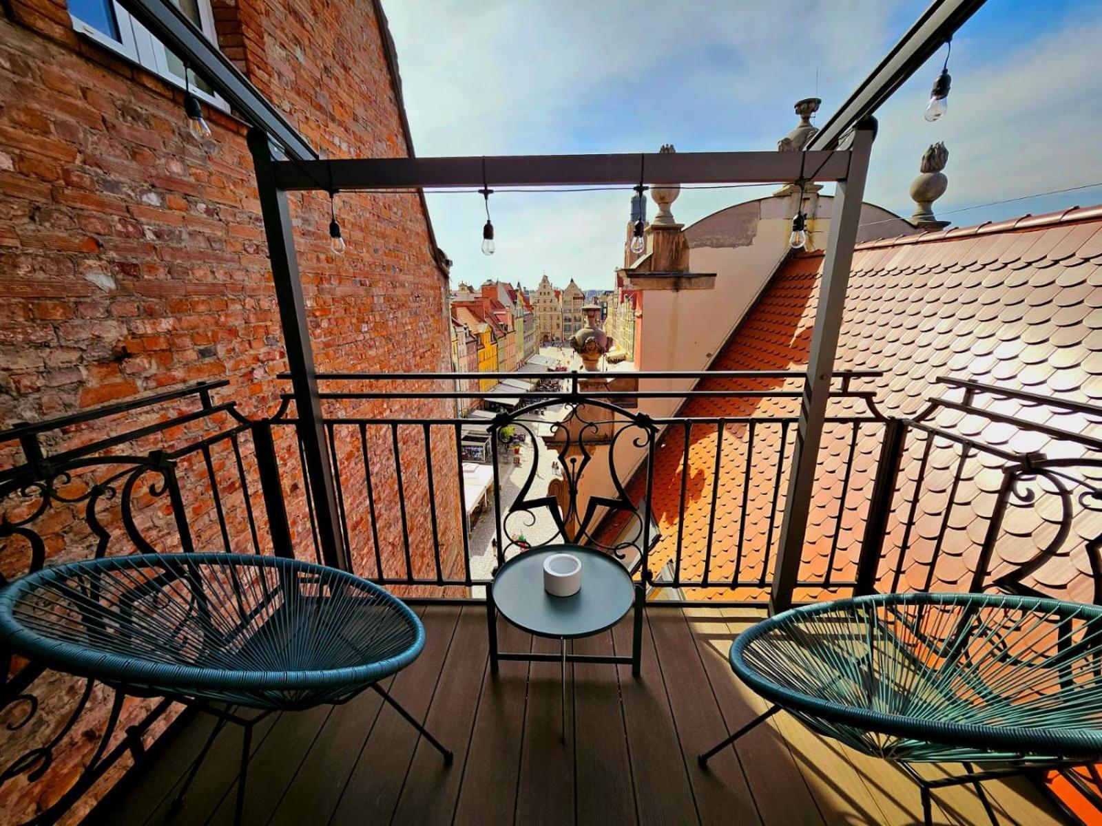 Golden Rooftop Apartment-oldtown Wrocław